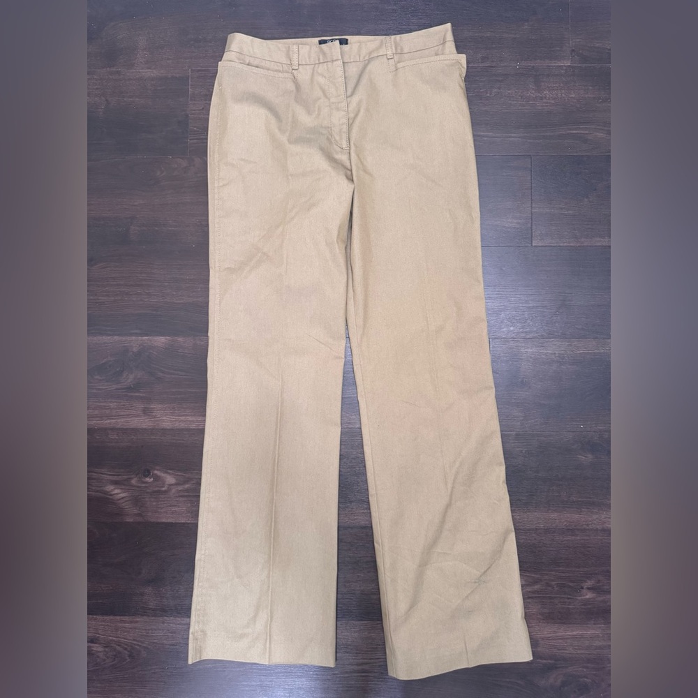 BCBG Women’s Size 8 Mid Rise straight Leg Beige Trousers